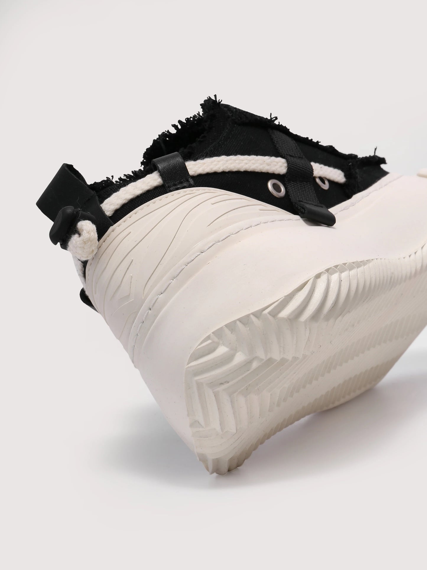 SOLTANTO JAPAN x ELEVATE WOMEN